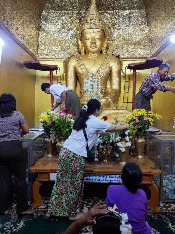 တောင်ပြုံးပွဲမှာ ယခင်နှစ်တွေထက် ခိုးဆိုလုယက်မှုတွေများနေပြီး ပြည်သူ့စစ်တွေကို တိုင်ပေမယ့် ကိုယ်ဖြစ်ကိုယ်ခံလို့သာ ပြန်လည်ပြောဆို
