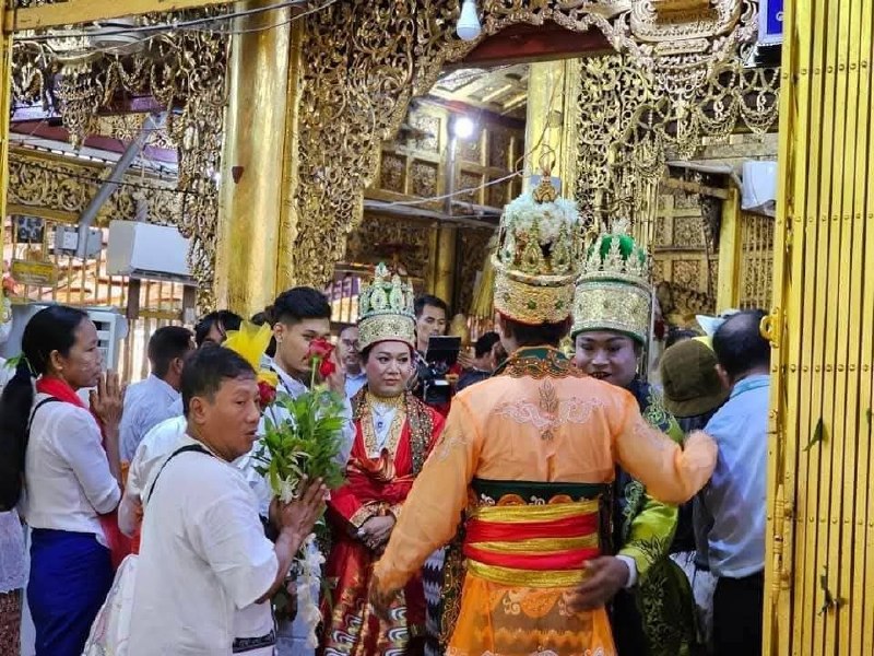 တောင်ပြုံးပွဲမှာ ယခင်နှစ်တွေထက် ခိုးဆိုလုယက်မှုတွေများနေပြီး ပြည်သူ့စစ်တွေကို တိုင်ပေမယ့် ကိုယ်ဖြစ်ကိုယ်ခံလို့သာ ပြန်လည်ပြောဆို