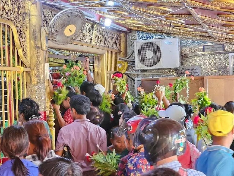တောင်ပြုံးပွဲမှာ ယခင်နှစ်တွေထက် ခိုးဆိုလုယက်မှုတွေများနေပြီး ပြည်သူ့စစ်တွေကို တိုင်ပေမယ့် ကိုယ်ဖြစ်ကိုယ်ခံလို့သာ ပြန်လည်ပြောဆို