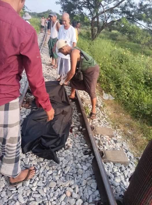 ဘိုးဘွားတွေကို သွားရောက်ကန်တော့ပြီး ပြန်လာတဲ့ လူငယ်တဦး ရထားတိုက်ခံရလို့ သေဆုံး