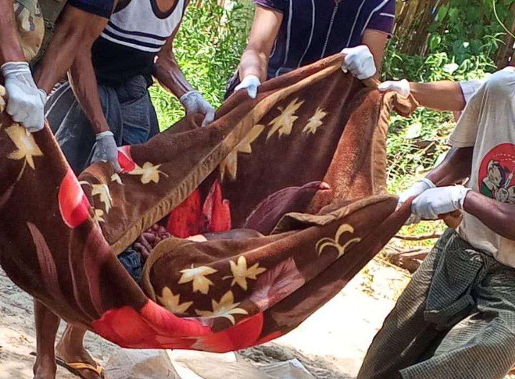 အာဏာသိမ်းစစ်တပ်က ကံပေါက်ရွာကို ဂျိုင်ရိုကော်ပတာ ၃ စီးနဲ့ ဗုံးကြဲခဲ့လို့ မိသားစုဝင် ၃ ဦး သေဆုံး
