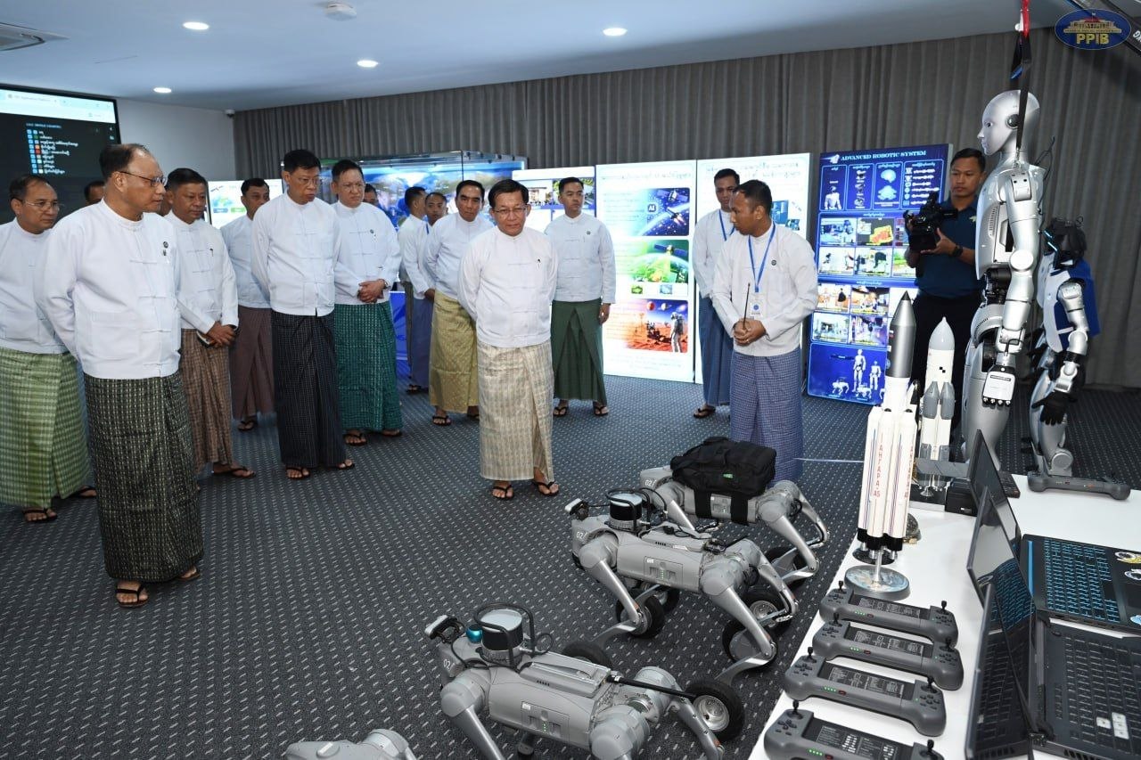 အာကာသ မသွားခင် ရေနုတ်မြောင်း အရင်ရှင်းပါလို့ ရေဘေးသင့် ပြည်သူတွေ မင်းအောင်လှိုင်ကို ပြောဆို