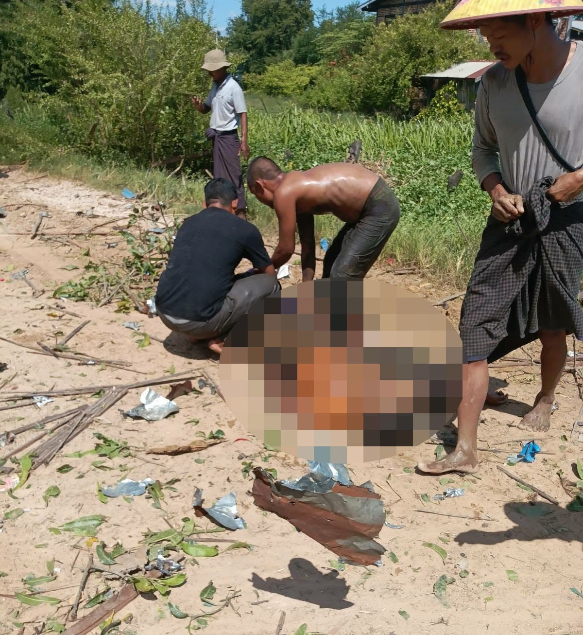 လေကြောင်းတိုက်ခိုက်ခံရမှုကြောင့် ကန့်ဘလူမြို့နယ် နဲ့ မြင်းမူမြို့နယ်တို့မှာ အရပ်သားပြည်သူ ထိခိုက်သေဆုံးမှုတွေရှိ