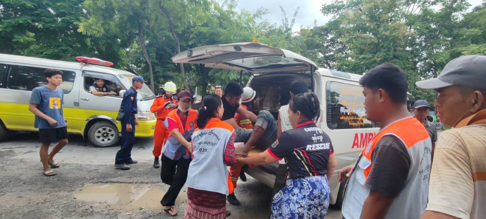မန္တလေးတိုင်းမှာ ၂ ရက်အတွင်း ယာဉ်တိုက်မှုတွေ ၃ ကြိမ် ဖြစ်ပွားခဲ့ပြီး အမျိုးသား ၃ ဦး ဒဏ်ရာရကာ ၁ ဦး စိုးရိမ်ရ