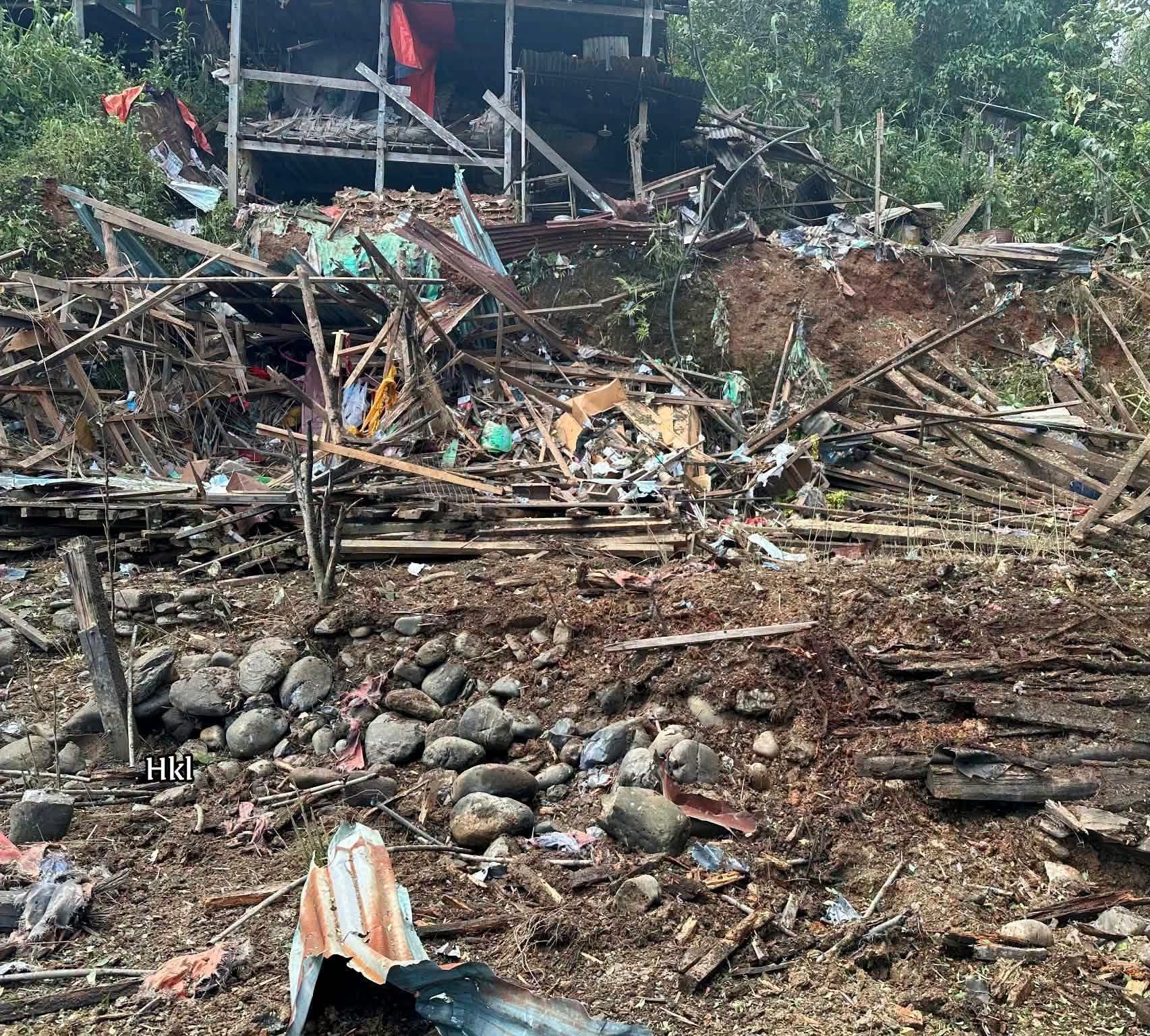 Military junta airstrikes drop 8 bombs on Mindat