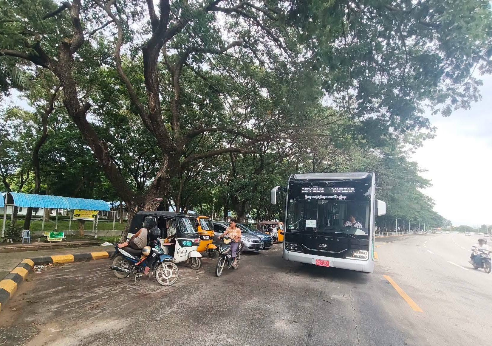 နေပြည်တော်မြို့တွင်း ခရီးစဥ်အတွက် EV Bus ကားလိုင်းကို တစ်ရက် (၄) ခေါက် စတင်ပြေးဆွဲနေ