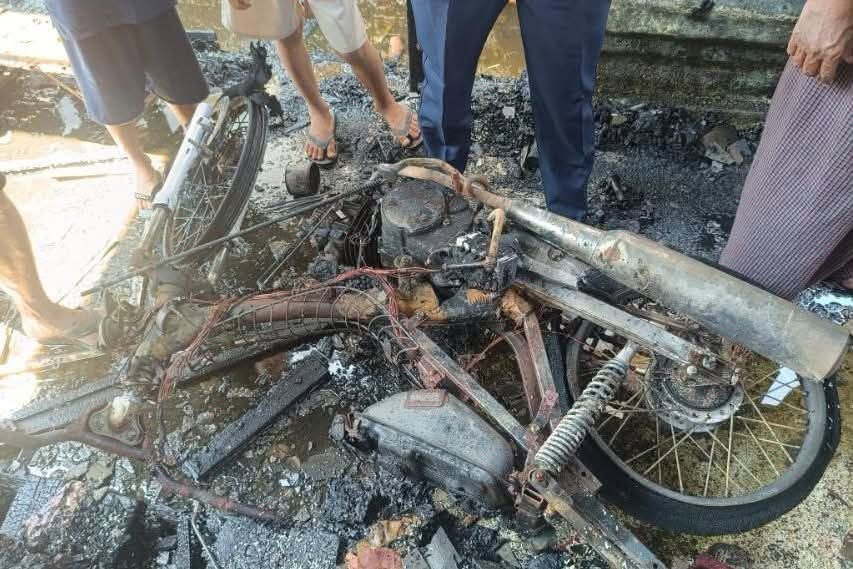 ငပိရည်ကျိုထားပြီး မေ့ကာ အလုပ်သွားလုပ်ရာက ဒယ်နီအပူလွန်ကဲပြီး နေအိမ်မီးလောင် 