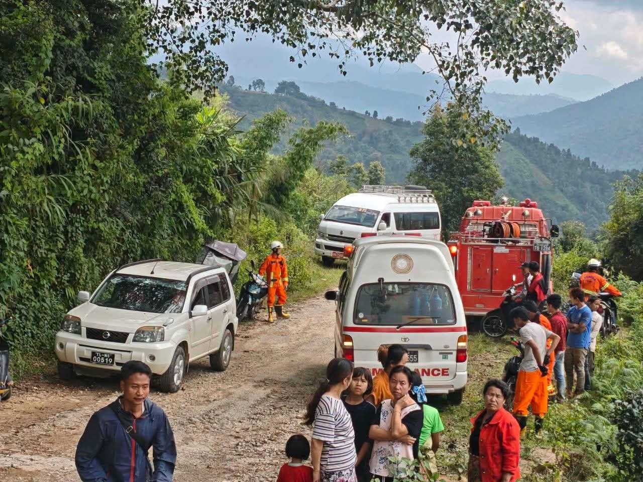Passenger Vehicle Rolls Backward on Namhsan Mountain Road, Killing One Woman
