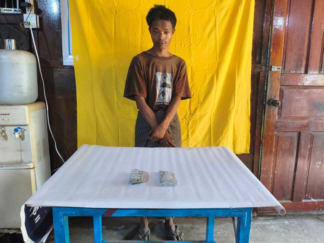 DEMU လူစီးအမြန်ရထား တွဲဆိုင်းကို ခဲနဲ့ ပစ်ပေါက်သူ လယ်ဝေးမြို့နယ်က လူငယ် ၂ ဦး ဖမ်းဆီးခံရ