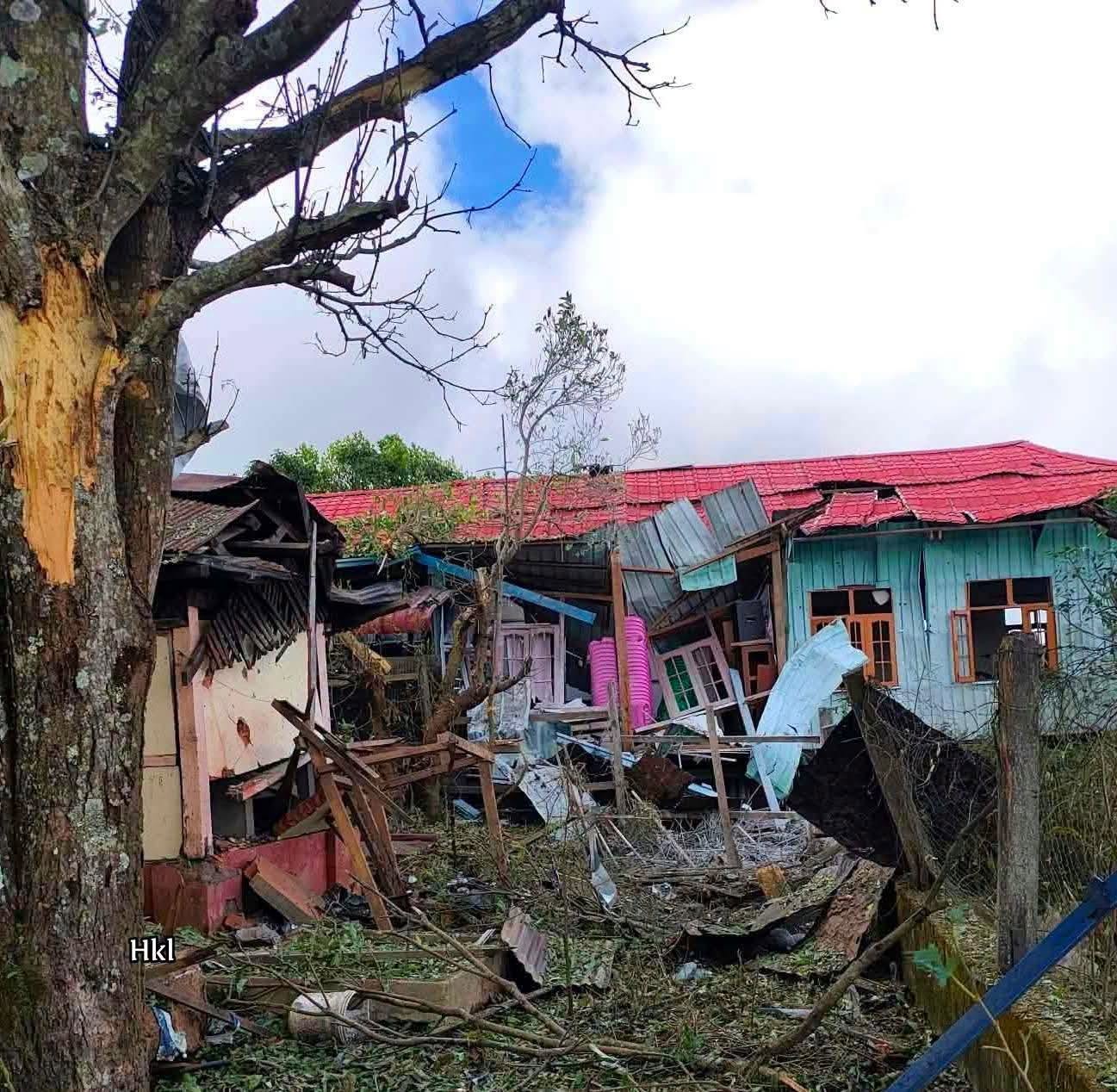Military junta airstrikes drop 8 bombs on Mindat