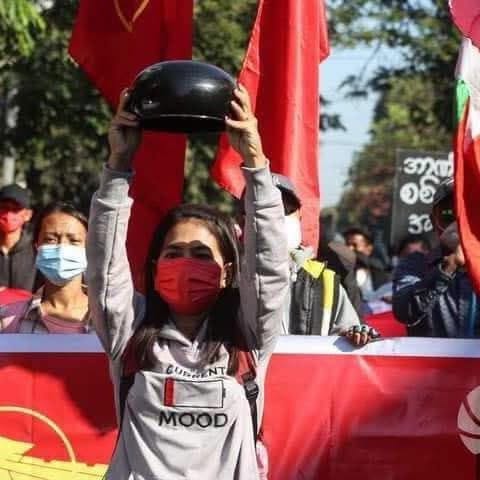 ရဲဘော်အချင်းချင်း စကားများပြီး သေနတ်လုကြရာက ကျည်ထွက်ကာ တိုက်နယ် ပကဖ တာဝန်ခံ အမျိုးသမီး အမရာမောင် ကျဆုံး