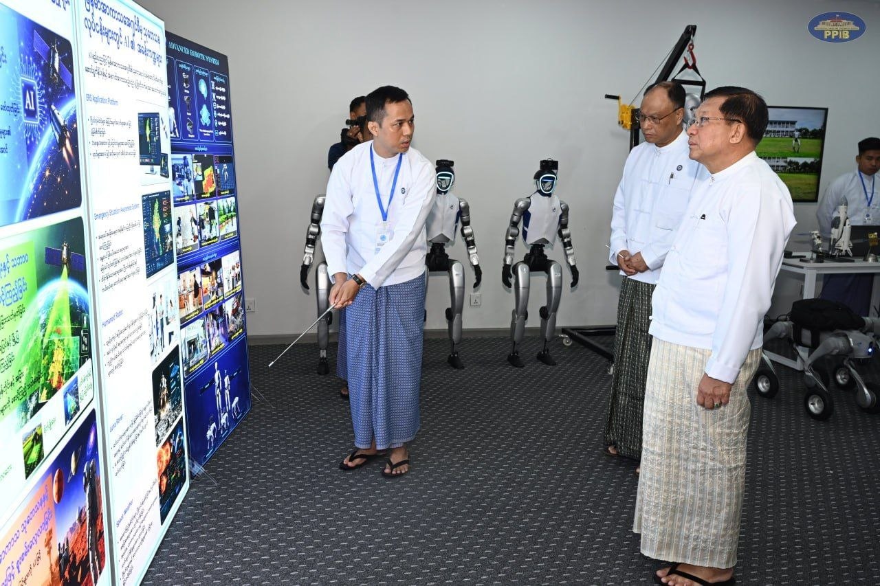အာကာသ မသွားခင် ရေနုတ်မြောင်း အရင်ရှင်းပါလို့ ရေဘေးသင့် ပြည်သူတွေ မင်းအောင်လှိုင်ကို ပြောဆို