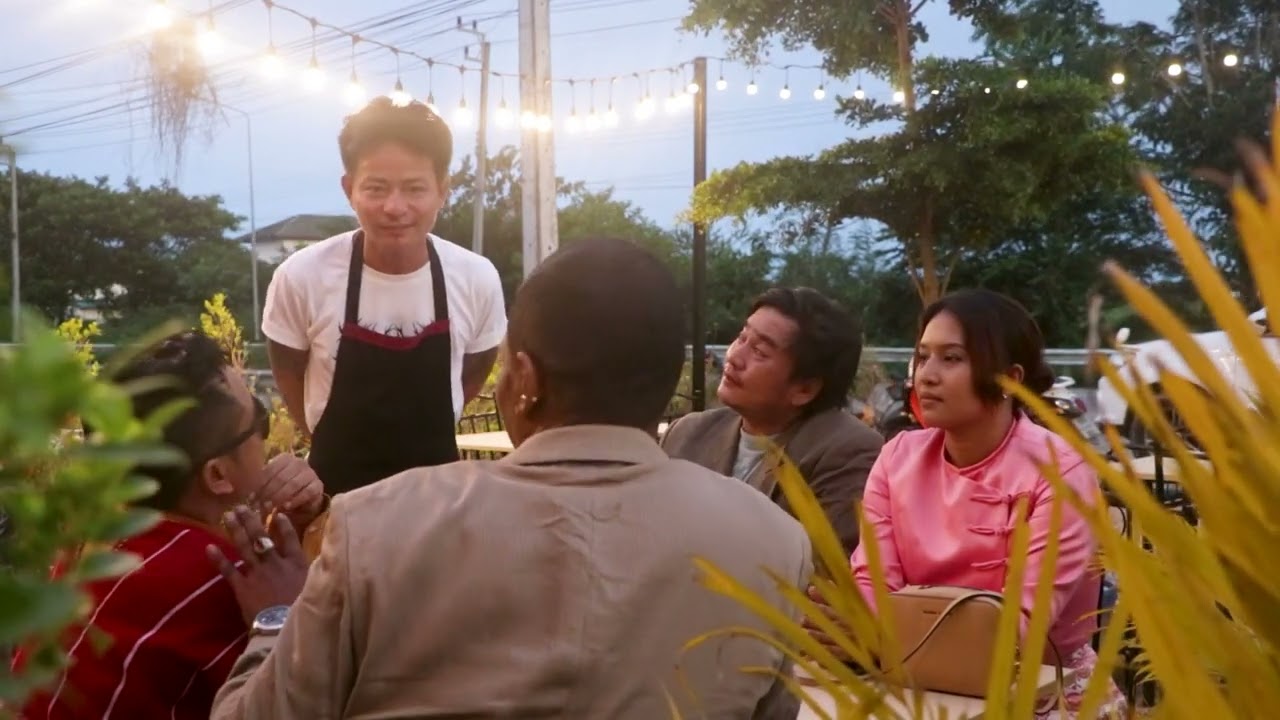Naypyidaw Waiters